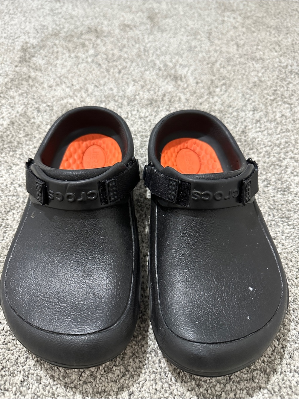 Chef or kitchen clogs